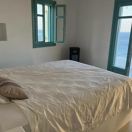 A Bedroom By The Sea 別荘 リプシ